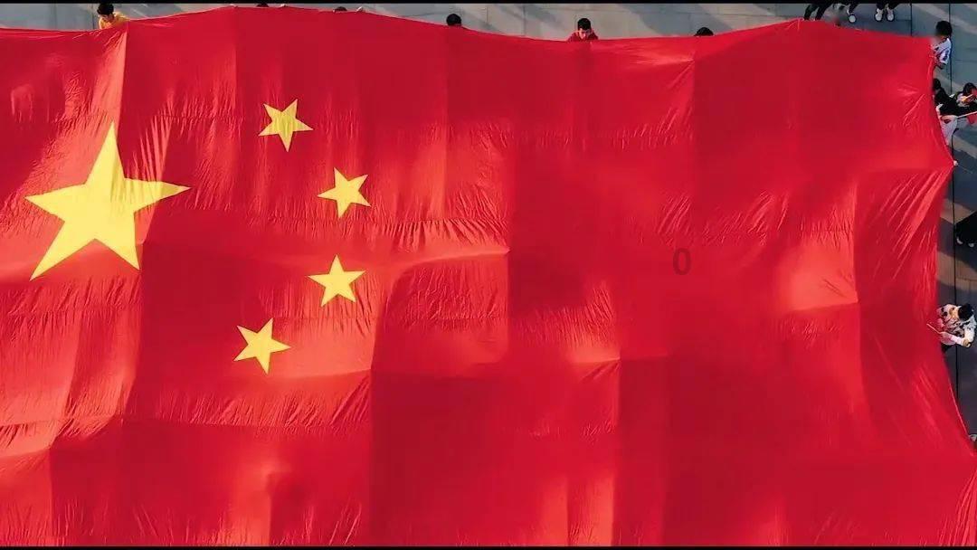 外忧内患中即位的赢渠梁