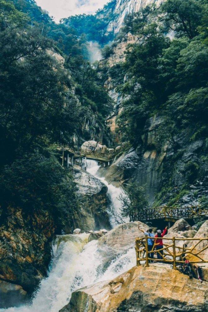 两个人彼此相爱为什么不能在一起？